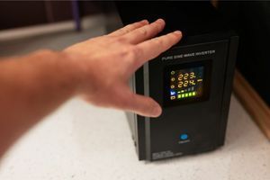 Руководство по источникам питания: UPS, напряжение и мощность